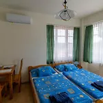 Montana-ederics Vendeghaz Гостевой дом 4*