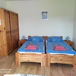 Montana-ederics Vendeghaz 4*