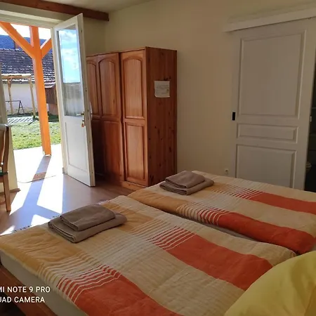 Guest house Montana-ederics Vendeghaz Balatonederics