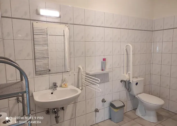 בית הארחה Montana-ederics Vendeghaz